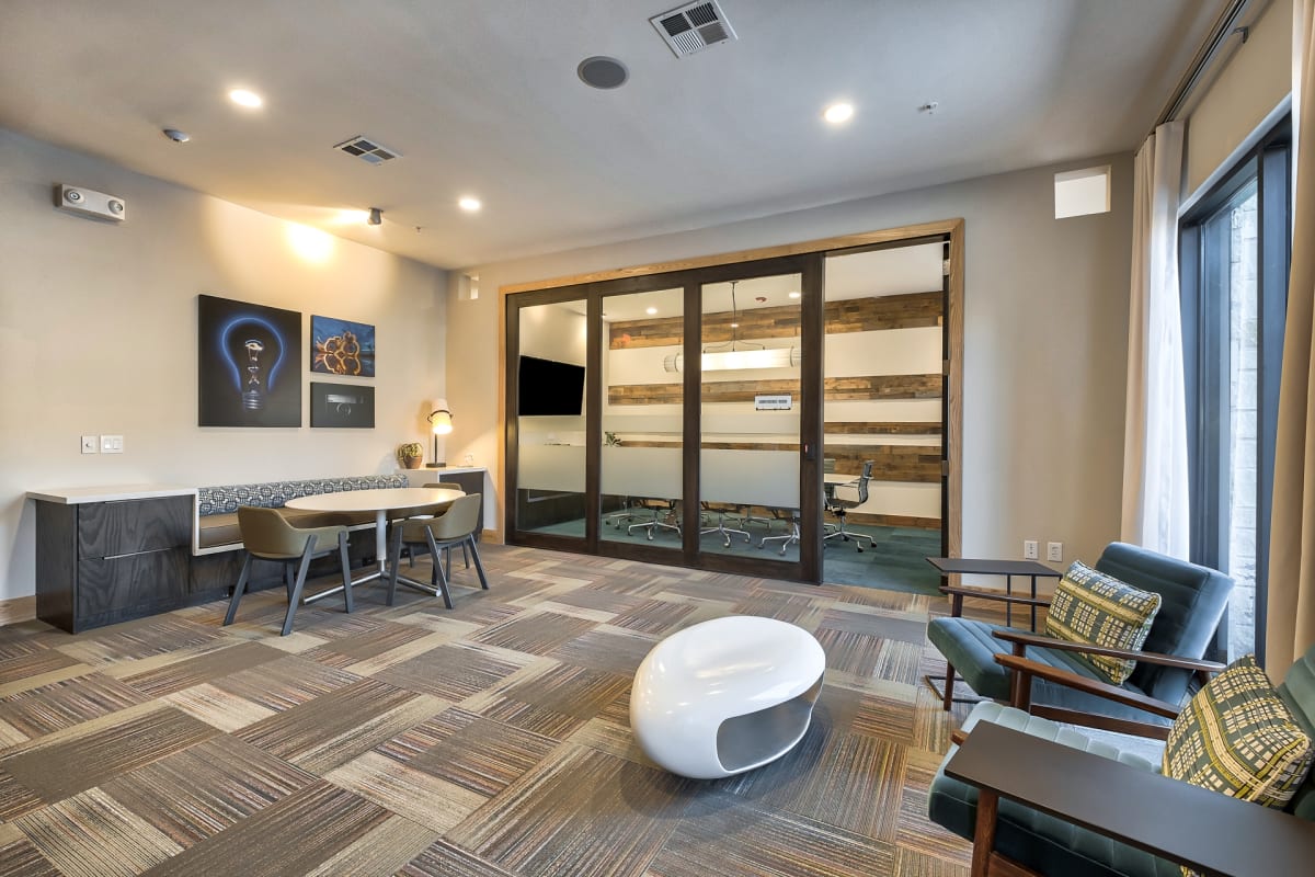 Austin, TX Luxury Apartments | Windsor Burnet